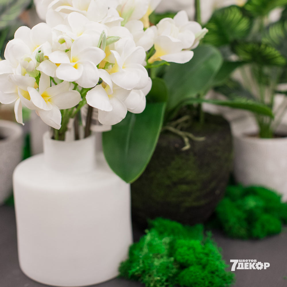 Белая стеклянная ваза для цветов, искусственные цветы нарциссы